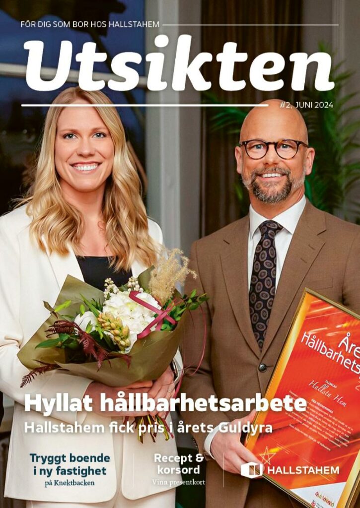 kvinna och man håller i pris.